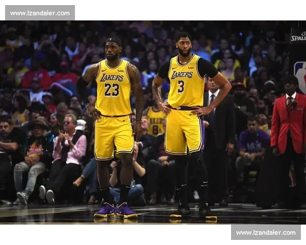 G3湖人对热火回放詹眉联手攻防全解析与关键时刻复盘看点总结